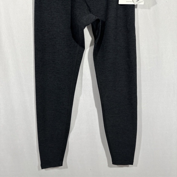 NWT Beyond Yoga [ Small ] Spacedye Love the Bump Capri Maternity Leggings Darkes - Picture 5 of 14